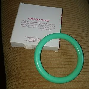 Vintage 1979 Avon Color-go-round bangle/bracelet